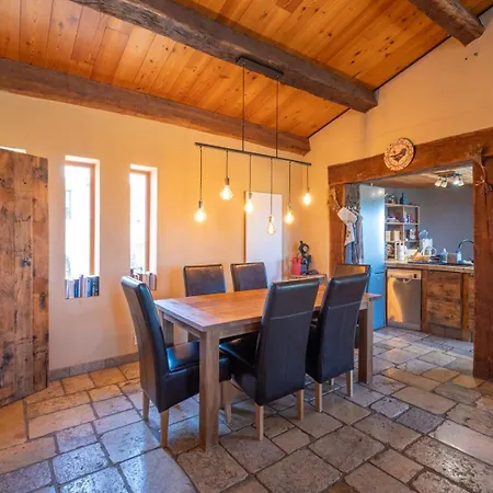 בית נופש Maison Time-out *