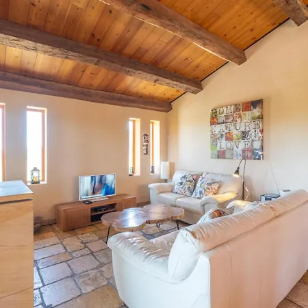 Maison Time-out בית נופש