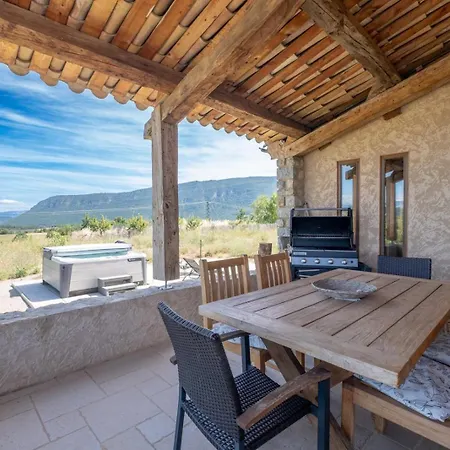 Maison Time-out בית נופש Laragne-Monteglin